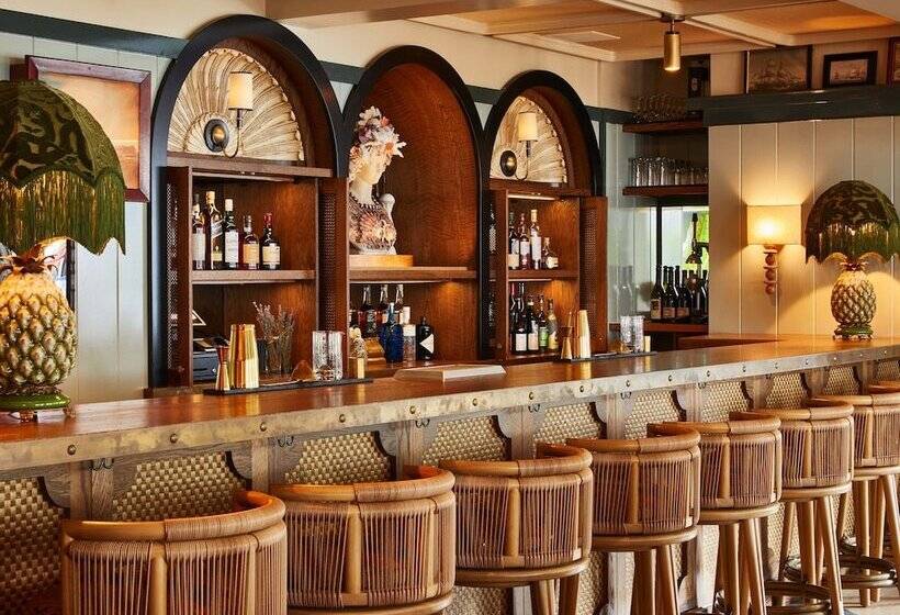 ホテル Faraway Nantucket