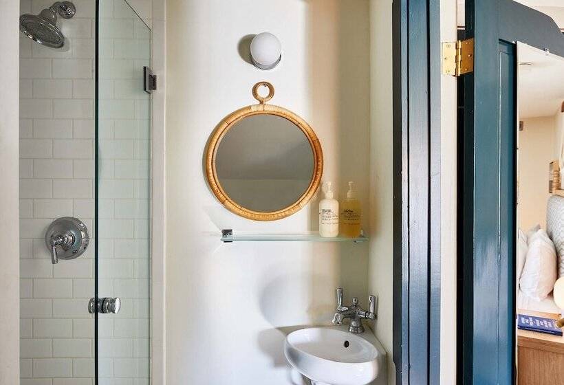 ホテル Faraway Nantucket