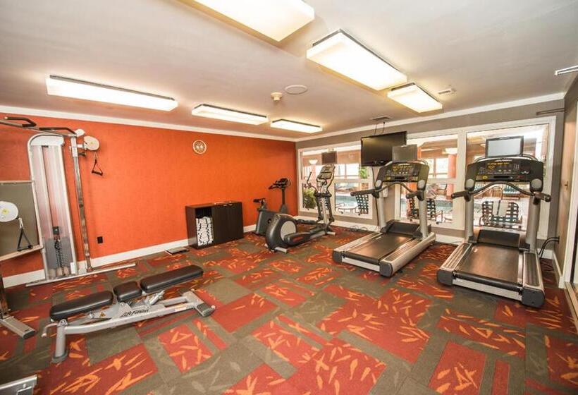 בית מלון כפרי Hawthorn Suites By Wyndham Erie