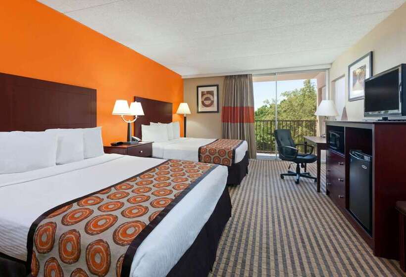 酒店 Howard Johnson By Wyndham Arlington Ballpark / Six Flags