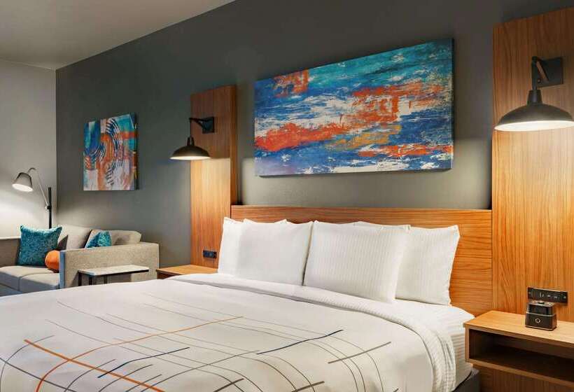 هتل La Quinta Inn & Suites By Wyndham Springfield