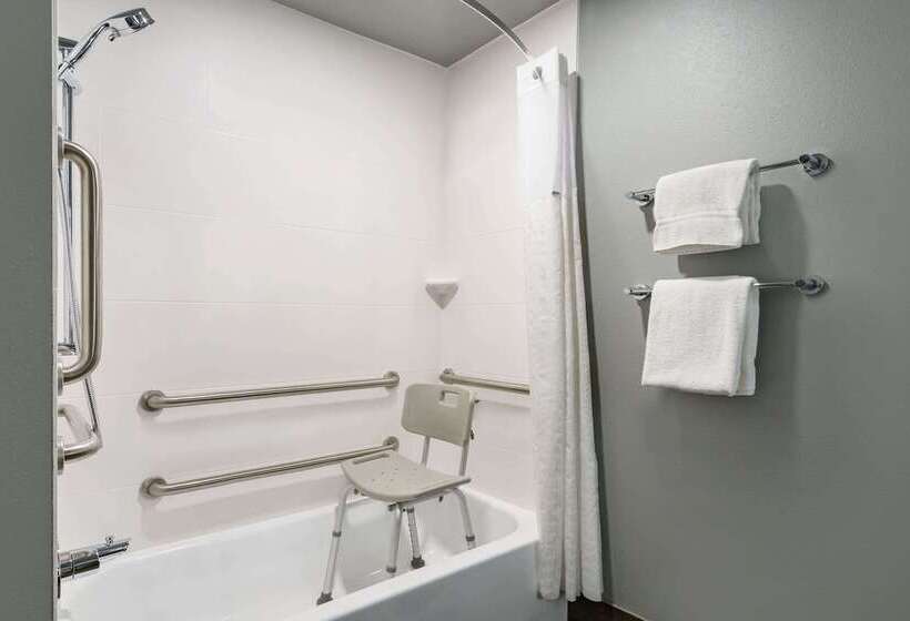 هتل La Quinta Inn & Suites By Wyndham Springfield