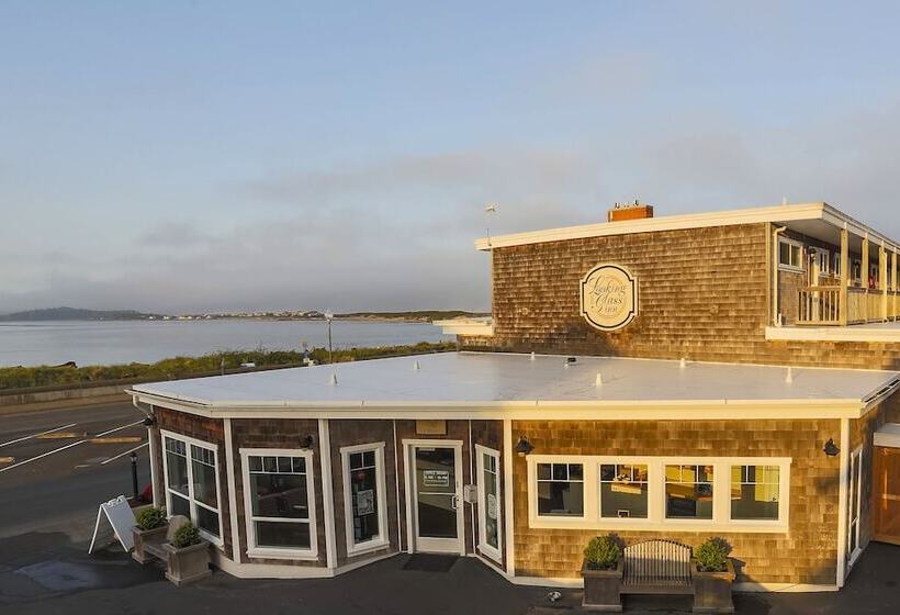 호텔 Looking Glass Inn