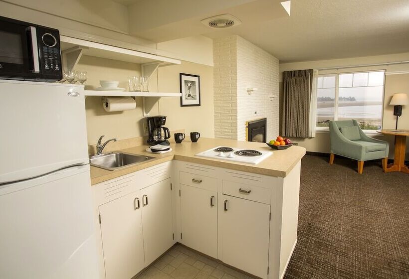 호텔 Looking Glass Inn