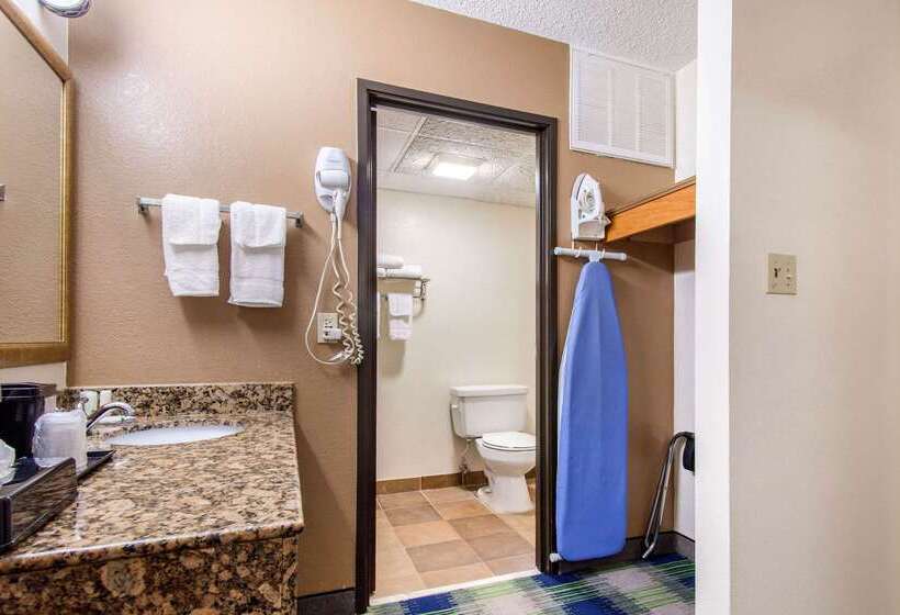 فندق Quality Inn Arkansas City North