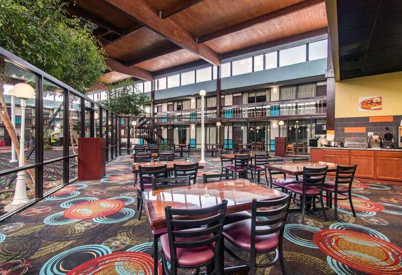 فندق Quality Inn Arkansas City North