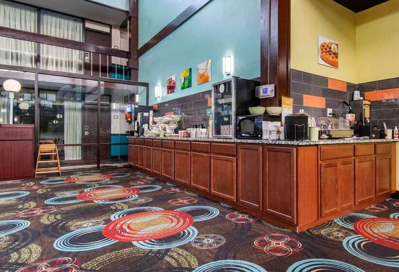 فندق Quality Inn Arkansas City North