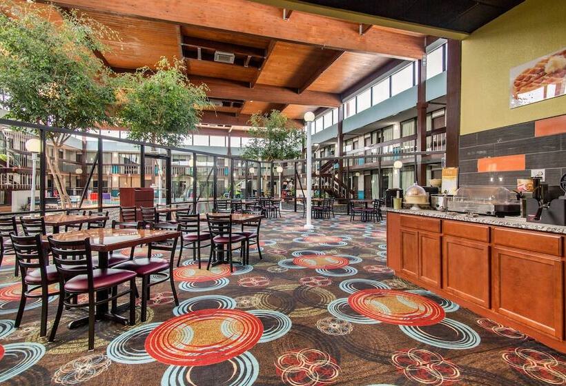 فندق Quality Inn Arkansas City North