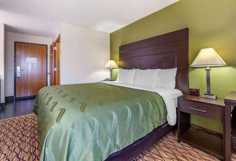 فندق Quality Inn New London