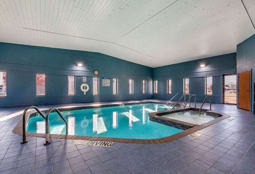 فندق Quality Inn New London