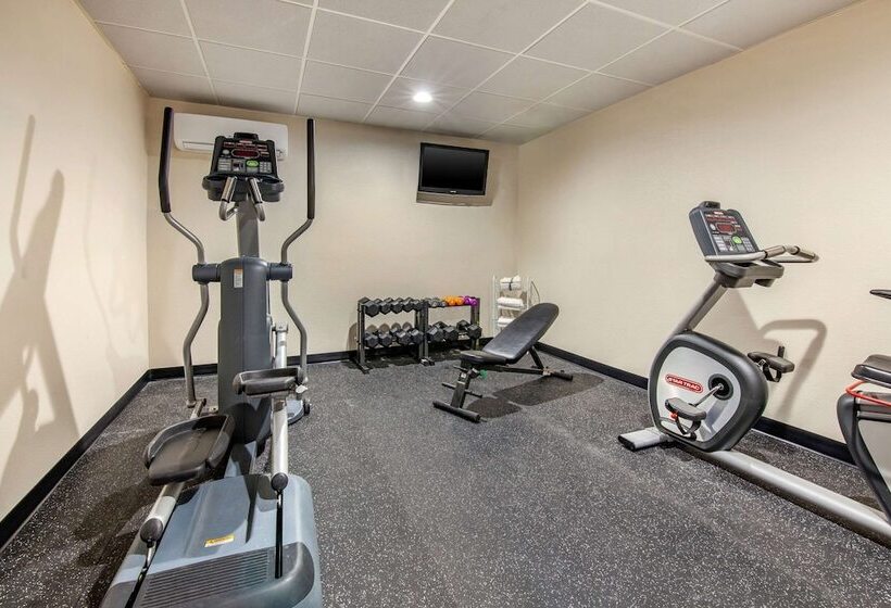 فندق Quality Inn New London