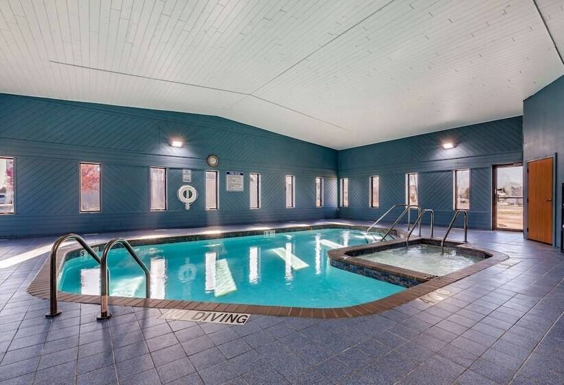 فندق Quality Inn New London