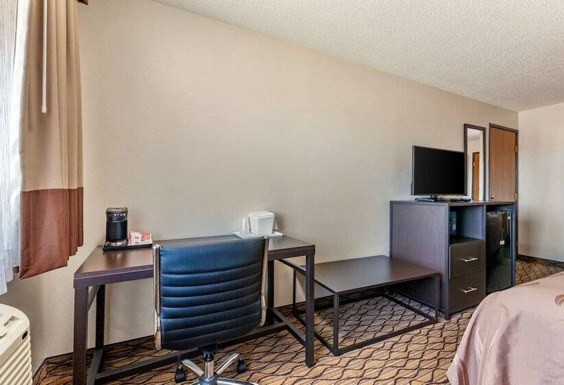 فندق Quality Inn New London