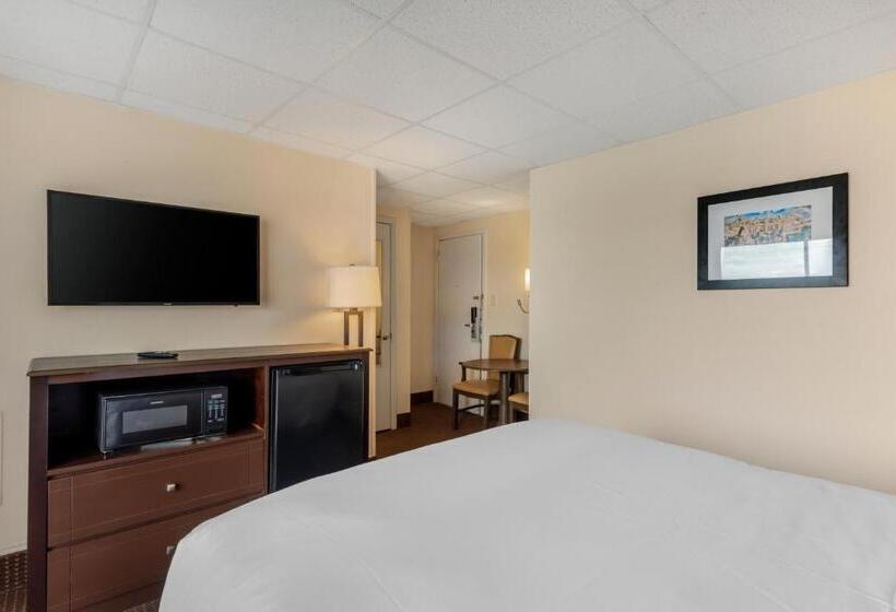 Отель Quality Inn Ocean City Beachfront