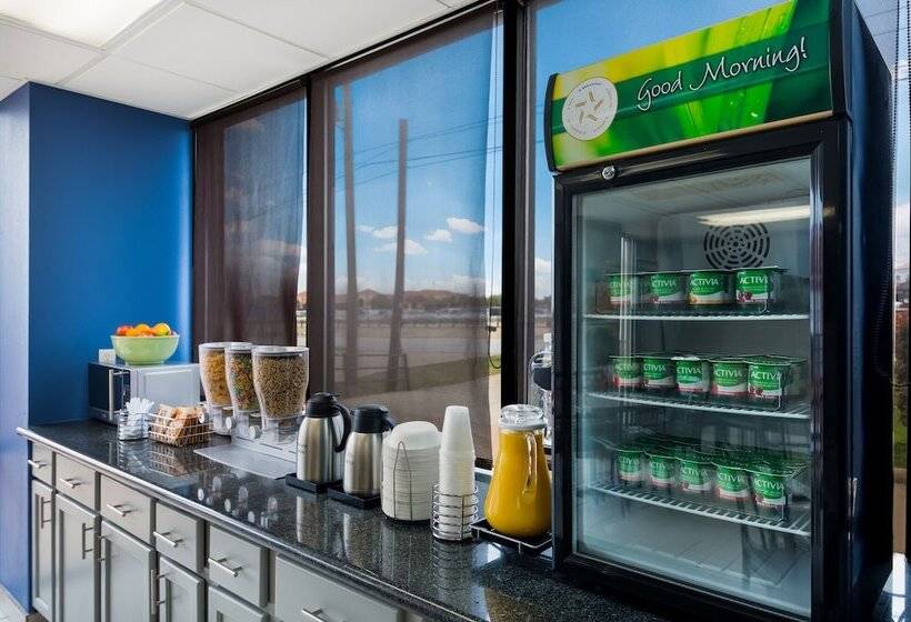 בית מלון כפרי Quality Inn & Suites Round Rock