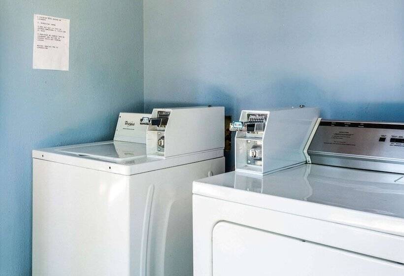 בית מלון כפרי Quality Inn & Suites Round Rock