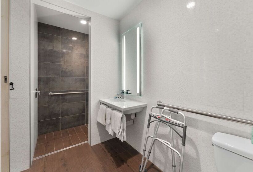 호텔 Quality Inn Center City