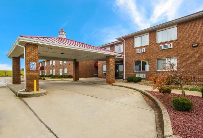בית מלון כפרי Red Roof Inn Lawrenceburg