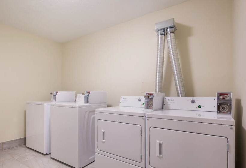 فندق Red Roof Inn Lawrenceburg