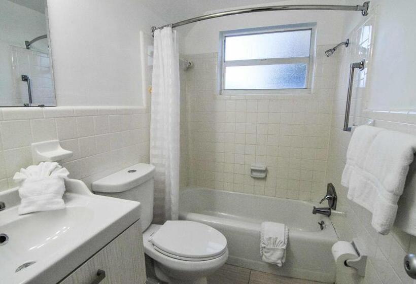 فندق Regency Inn & Suites Sarasota