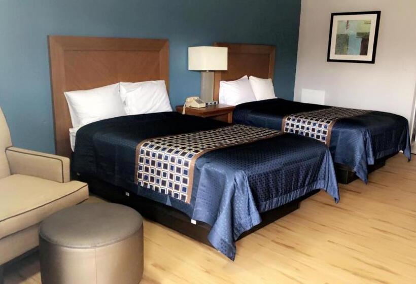 Отель Relax Inn Savannah