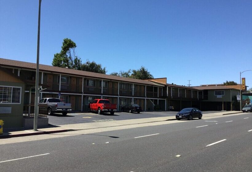 Отель Ritz Inn San Francisco Airport Sfo