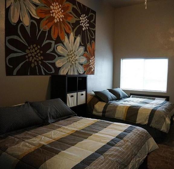 فندق Riverfront Studio Suites