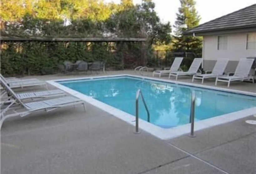 فندق Rocklin Park