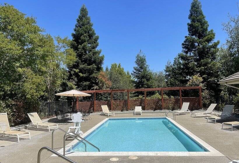 فندق Rocklin Park