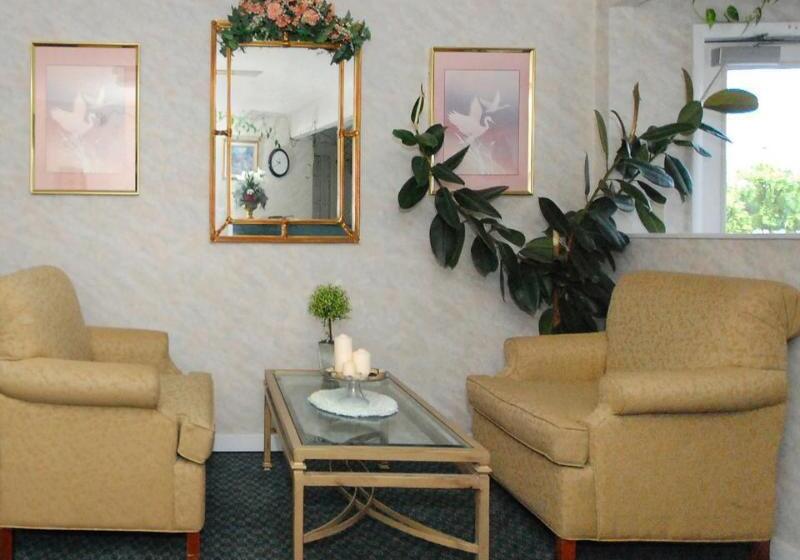 호텔 Rodeway Inn