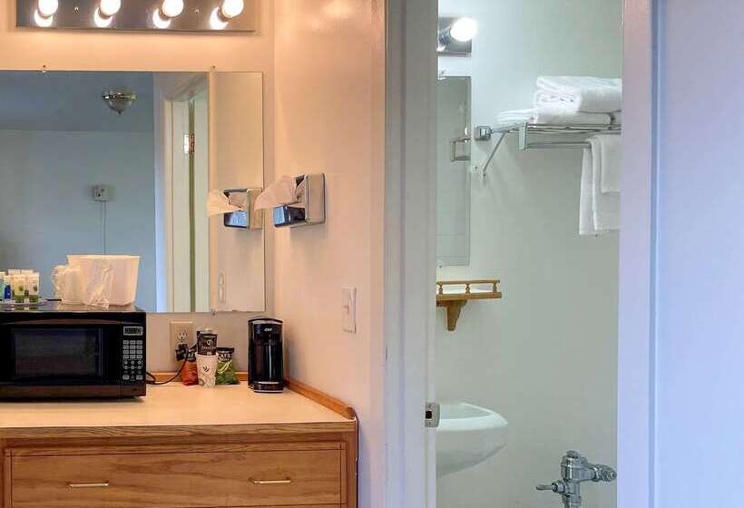 فندق Rodeway Inn & Suites Omak  Okanogan