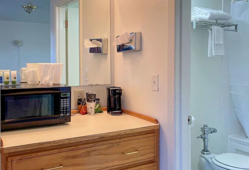 فندق Rodeway Inn & Suites Omak  Okanogan