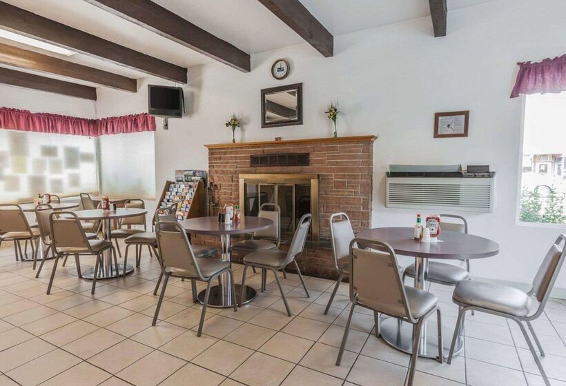 فندق Rodeway Inn & Suites Omak  Okanogan