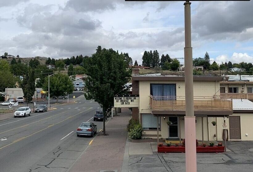 فندق Rodeway Inn & Suites Omak  Okanogan