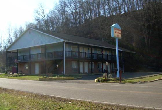The Roscoe Boutique Motel