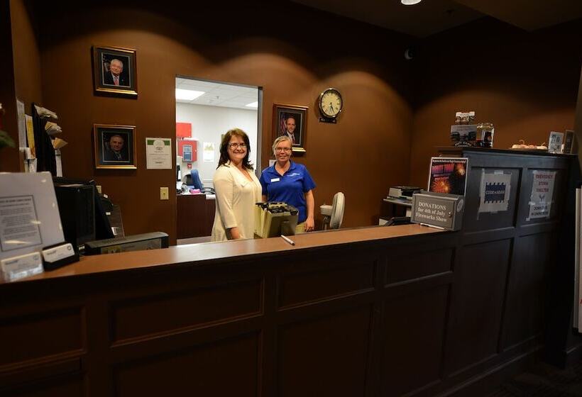 ホテル Rough River Dam State Resort Park