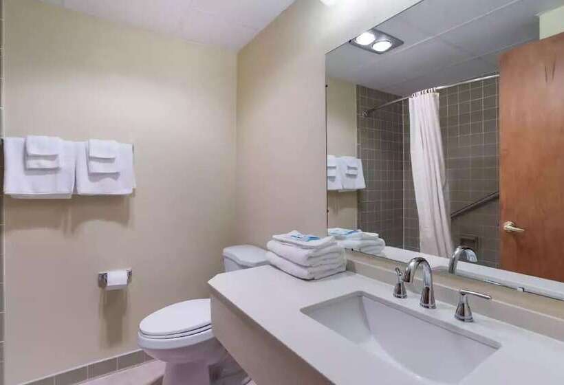 فندق Royal Inn Clearfield