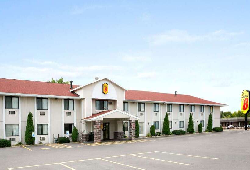 فندق Super 8 By Wyndham Eau Claire Wi