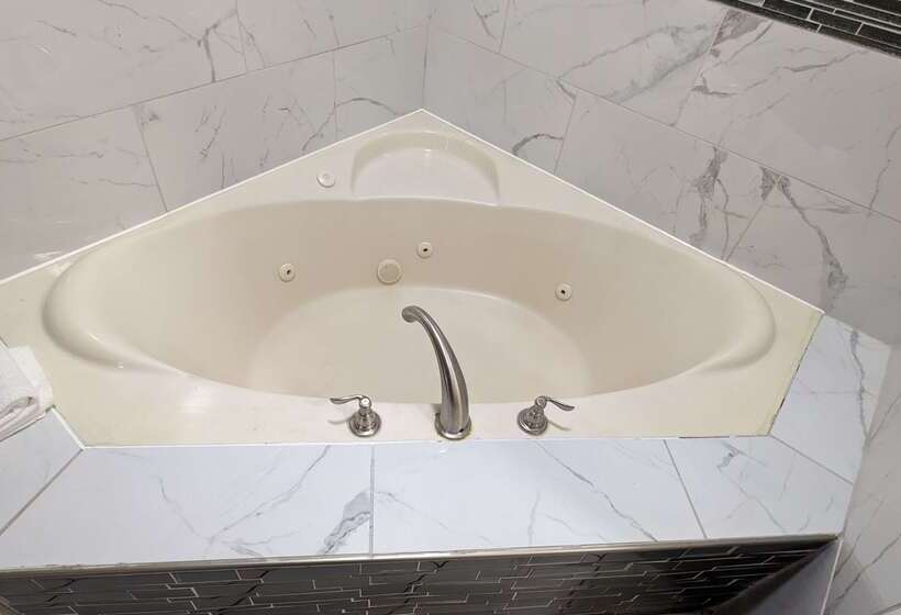 Surestay Hotel By Best Western Meridian