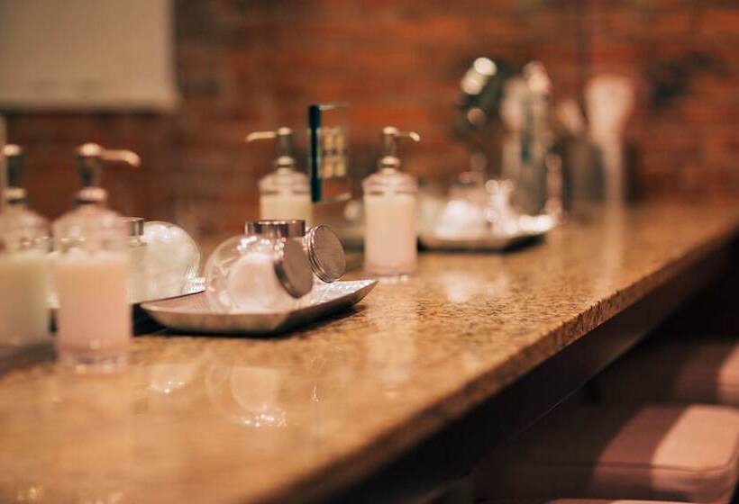 The Remington Suite Hotel And Spa