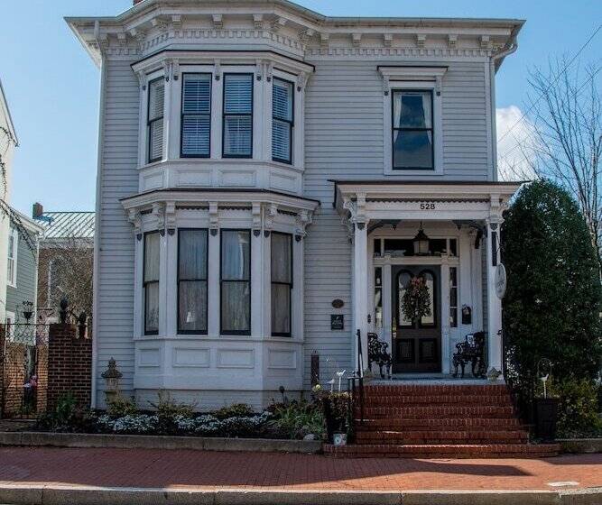 ホテル The Richard Johnston Inn & 1890 Caroline House