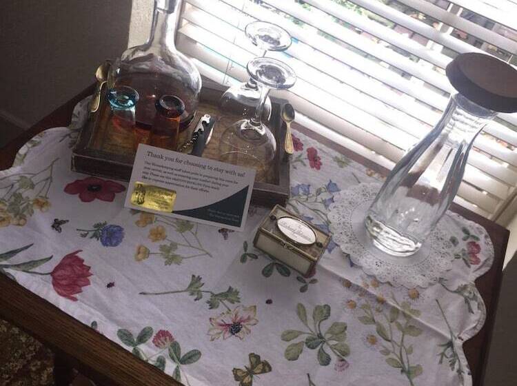 ホテル The Richard Johnston Inn & 1890 Caroline House