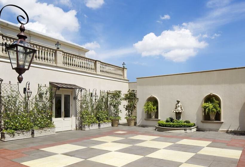 هتل The Ritzcarlton, New Orleans