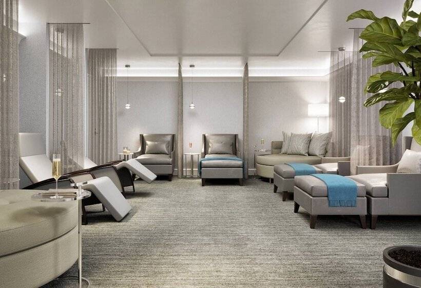 هتل The Ritzcarlton, New Orleans