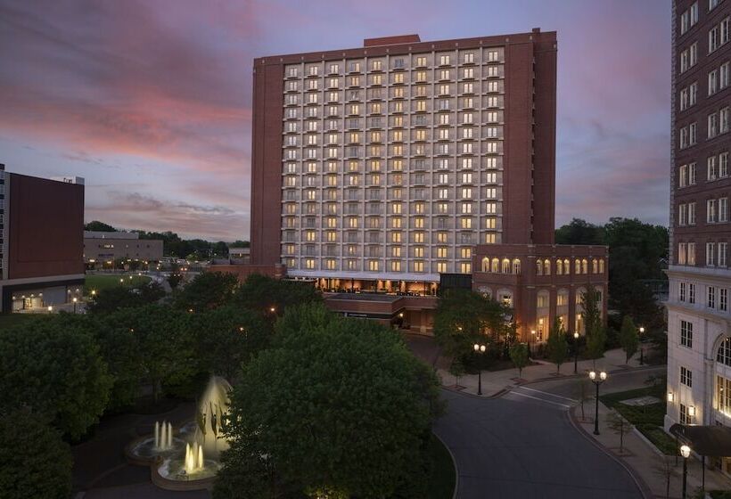 בית מלון כפרי The Ritzcarlton, St. Louis