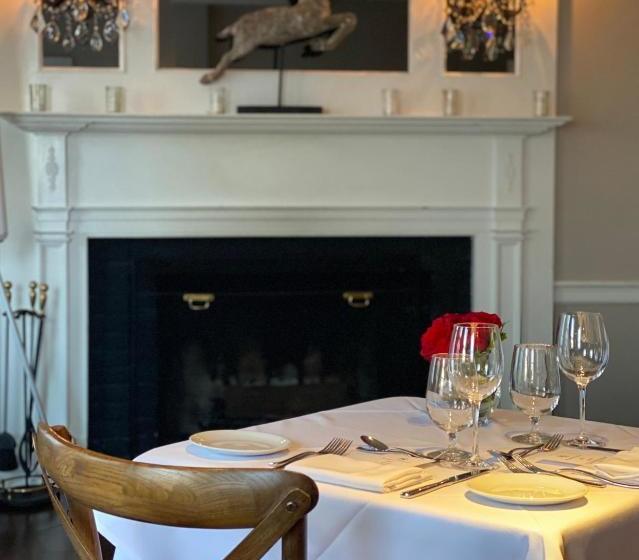 호텔 Roger Sherman Inn