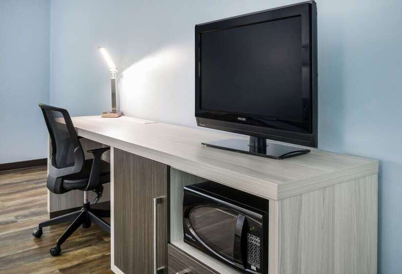 فندق على الطريق Rodeway Inn