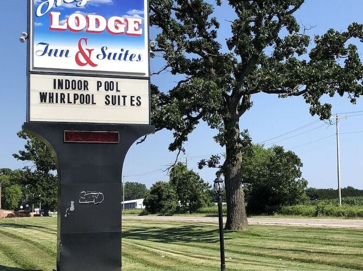 فندق على الطريق Sky Lodge Inn & Suites  Delavan