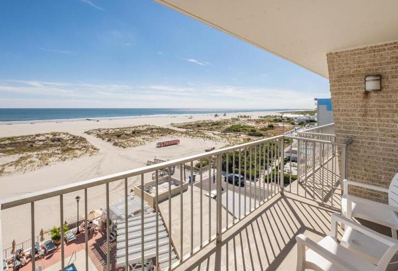 Reges Oceanfront Resort