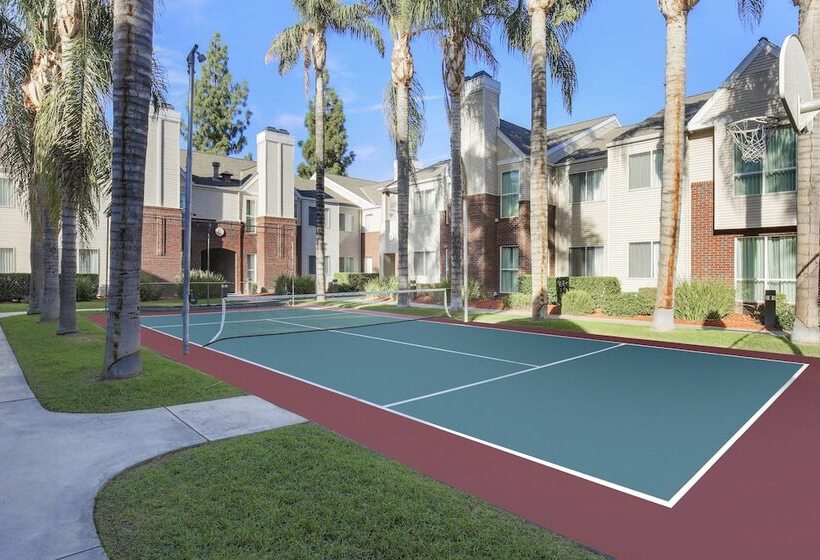 Residence Inn Bakersfield